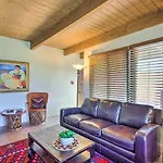 Traditional-style Adobe Casita - Walk To Dtwn Holiday home *